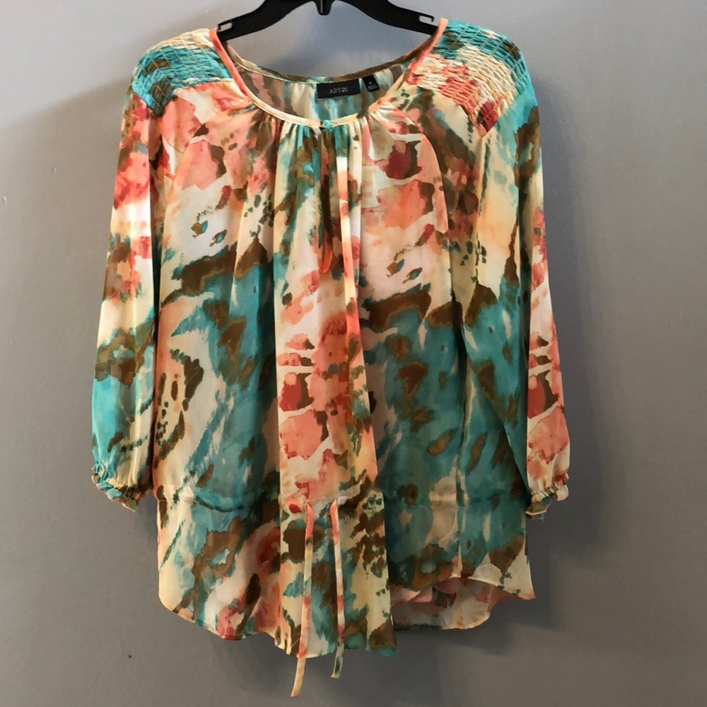 Woman’s top